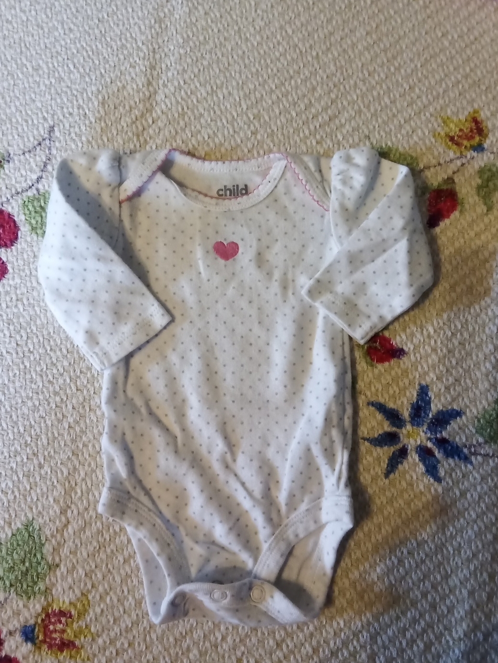 Carter's White Long-Sleeve Bodysuit with Pink Heart